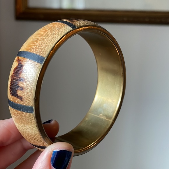 Bronze bangle with wooden elephant inlay 🐘 - Picture 6 of 8